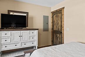 Table Rock Resorts at Indian Point