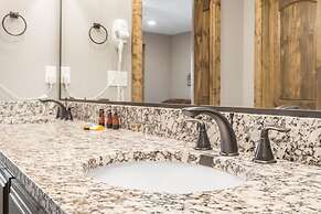 Table Rock Resorts at Indian Point