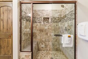 Table Rock Resorts at Indian Point