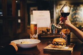 The Knaresborough Inn - The Inn Collection Group
