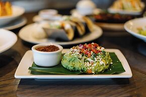 DoubleTree by Hilton Carson