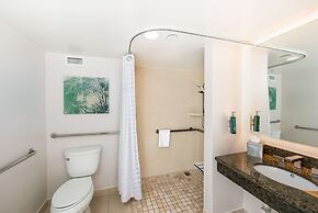 DoubleTree by Hilton Carson