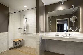 Le Méridien New Orleans