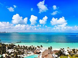 InterContinental Presidente Cancun Resort by IHG