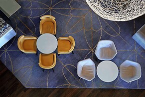 Hyatt Centric Delfina Santa Monica