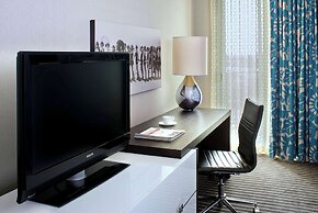 Hyatt Centric Delfina Santa Monica