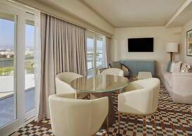 Hyatt Centric Delfina Santa Monica