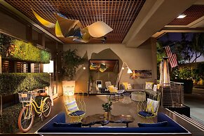 Hyatt Centric Delfina Santa Monica