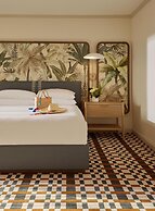 Hyatt Centric Delfina Santa Monica