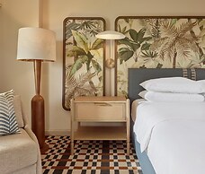 Hyatt Centric Delfina Santa Monica