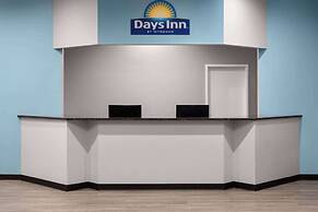 Days Inn by Wyndham Frederick