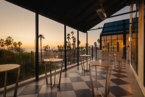 Regent Santa Monica Beach