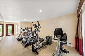 SureStay Plus by Best Western San Antonio Fiesta Inn