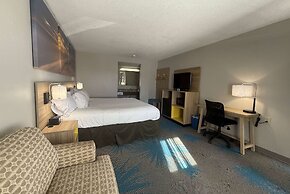 Days Inn by Wyndham Hannibal