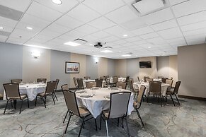 Comfort Inn Bay City - Riverfront