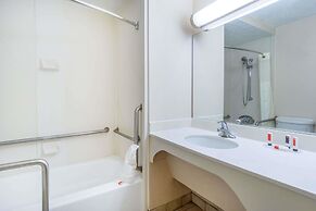 Days Inn by Wyndham Columbus Airport