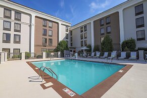 Holiday Inn Express Burlington by IHG