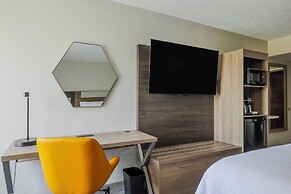 Holiday Inn Express Burlington by IHG