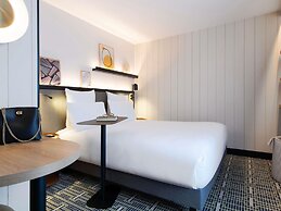 Mercure Paris Bercy Bibliothèque