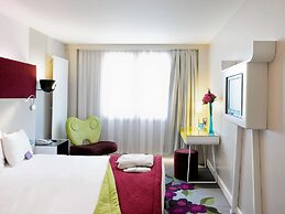 Mercure Paris Bercy Bibliothèque