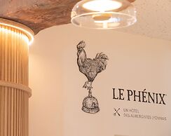 Le Phenix Hotel