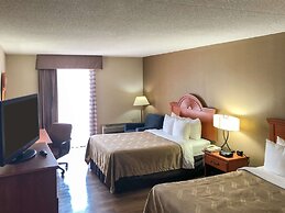 Quality Inn Near Joint Base Andrews - Washington Area