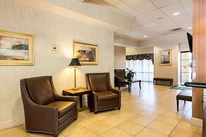 Quality Inn Near Joint Base Andrews - Washington Area