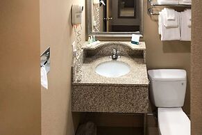 Quality Inn Near Joint Base Andrews - Washington Area