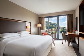 Sheraton Lake Como Hotel