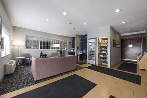 AmericInn by Wyndham Duluth