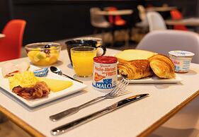 B&B Hotel Orléans Centre Foch