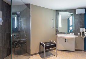 B&B Hotel Orléans Centre Foch