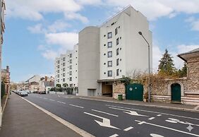 B&B Hotel Orléans Centre Foch