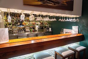 Hospitality Geraldton, SureStay Collection by Best Western