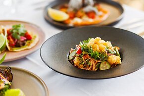 Hospitality Geraldton, SureStay Collection by Best Western