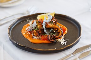 Hospitality Geraldton, SureStay Collection by Best Western