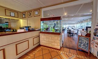Hospitality Geraldton, SureStay Collection by Best Western