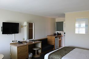 Hospitality Geraldton, SureStay Collection by Best Western