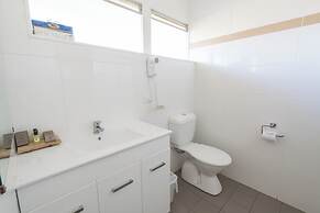 Hospitality Geraldton, SureStay Collection by Best Western