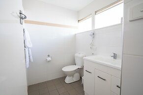 Hospitality Geraldton, SureStay Collection by Best Western