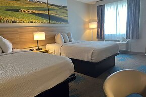 Days Inn by Wyndham Hays