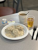 Days Inn by Wyndham Hays