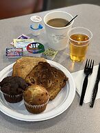 Days Inn by Wyndham Hays