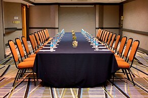 DoubleTree Suites by Hilton Raleigh - Durham