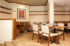 DoubleTree Suites by Hilton Raleigh - Durham