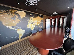 Travelodge by Wyndham Seattle By The Space Needle