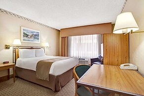 Travelodge by Wyndham Seattle By The Space Needle