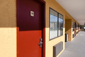 Days Inn by Wyndham Pittsburgh-Harmarville