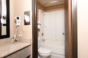 Days Inn by Wyndham Pittsburgh-Harmarville