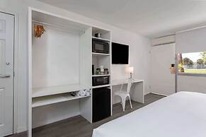 Baymont by Wyndham Orlando North Millenia